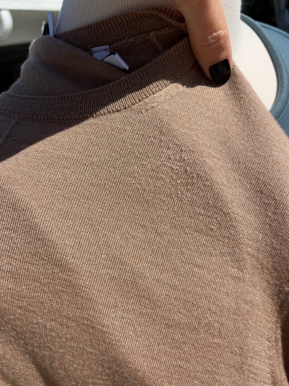 St. John Sweater in Taupe Wool Silk Blend Minimalist. Capsule. - Picture 11 of 11